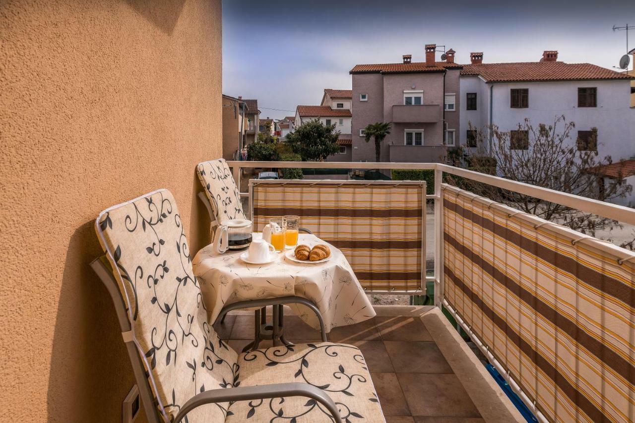 Apartment Bordeaux 29 Ровінь Екстер'єр фото